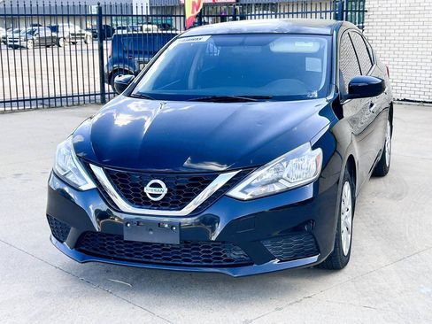 Used 2016 Nissan Sentra S FWD image 1