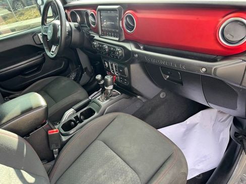 Certified 2018 Jeep Wrangler Rubicon image 24