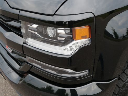 Certified 2017 Chevrolet Silverado 1500 LTZ Z71 w/ LTZ Plus Package AWD/4WD image 15