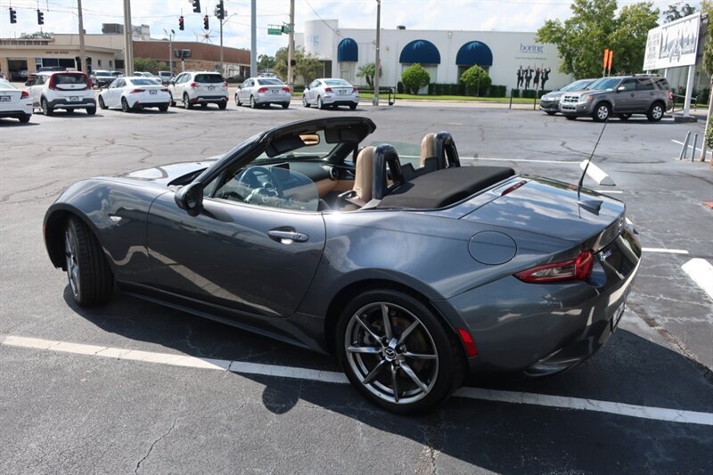 Used 2016 MAZDA MX-5 Miata Grand Touring RWD image 14