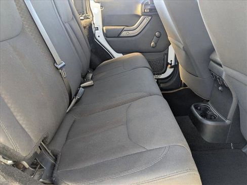 Used 2017 Jeep Wrangler Unlimited Sport w/ Connectivity Group image 18