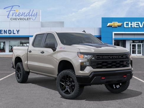 New 2026 Chevrolet Silverado 1500 Custom Trail Boss w/ LPO, Dark Essentials Package AWD/4WD image 18