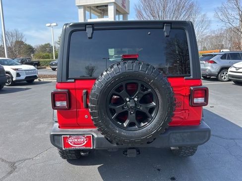 Used 2022 Jeep Wrangler Unlimited Sport image 6