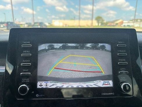 Certified 2022 Toyota Camry SE FWD image 11