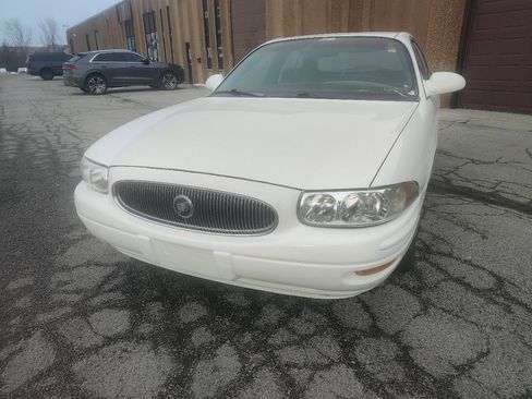 Used 2004 Buick Le Sabre Custom image 4