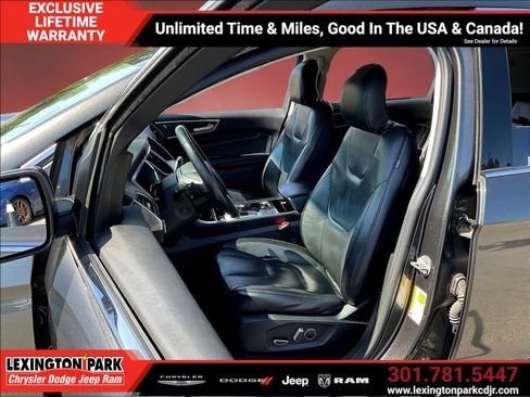 Used 2019 Ford Edge Titanium AWD/4WD image 20