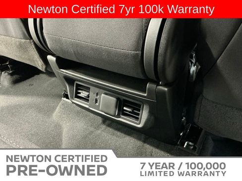 Used 2026 GMC Sierra 1500 SLE w/ Preferred Package RWD image 16