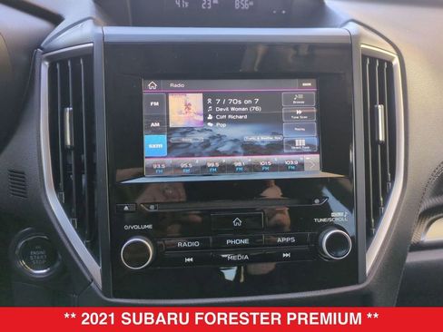Used 2021 Subaru Forester Premium image 25