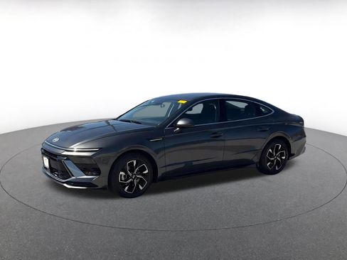 Used 2025 Hyundai Sonata SEL image 8