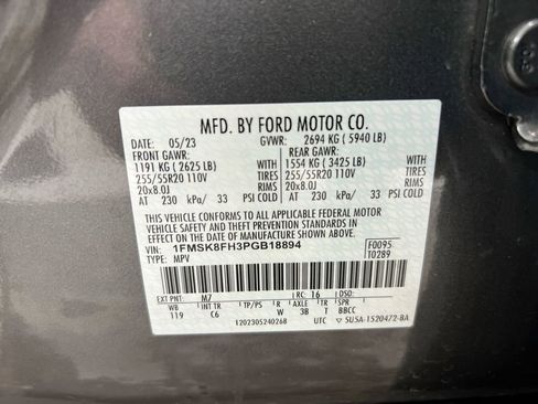 Used 2023 Ford Explorer Limited AWD/4WD image 29