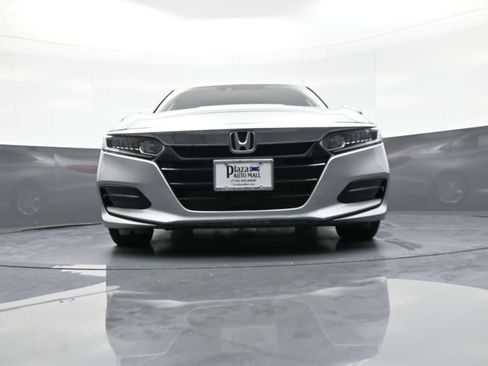Used 2018 Honda Accord LX image 25