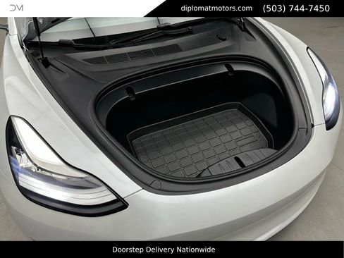 Used 2020 Tesla Model 3 Performance image 42