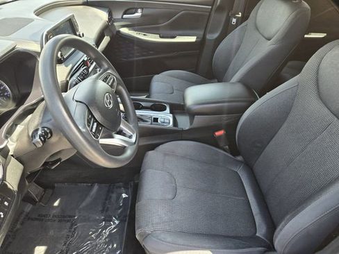 Used 2019 Hyundai Santa Fe SE AWD/4WD image 12