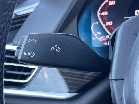 Used 2020 BMW X7 M50i w/ Luxury Seating Package AWD/4WD image 33