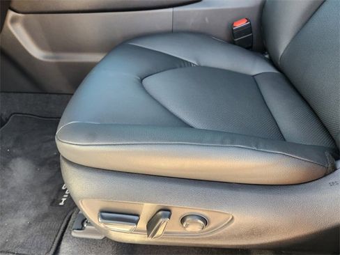 New 2026 Toyota Grand Highlander XLE image 15