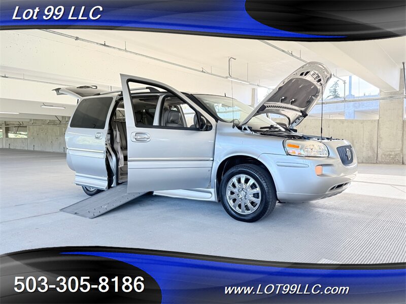 Used 2007 Buick Terraza CXL w/ Driver Confidence Package FWD image 28
