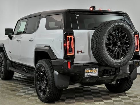 New 2026 GMC Hummer EV SUV w/ LPO, Sport Package image 4