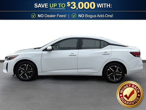 Used 2025 Nissan Sentra SV image 2