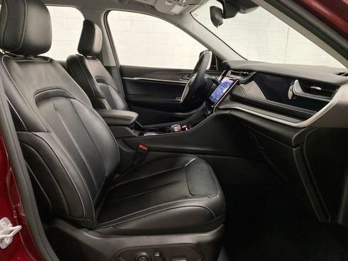 Used 2022 Jeep Grand Cherokee Limited 4xe AWD/4WD image 25