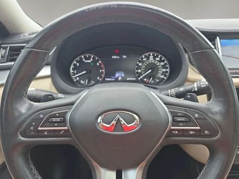 Used 2019 INFINITI QX50 Essential w/ Premium Heat Package AWD/4WD image 18