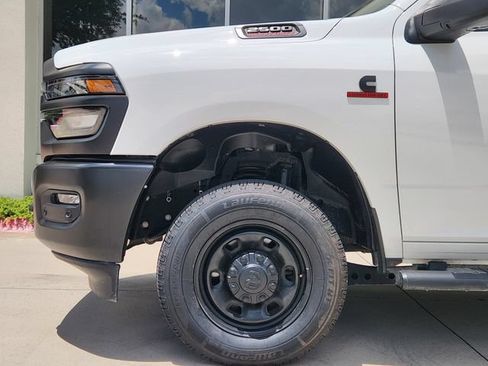Used 2025 RAM 2500 Tradesman AWD/4WD image 10