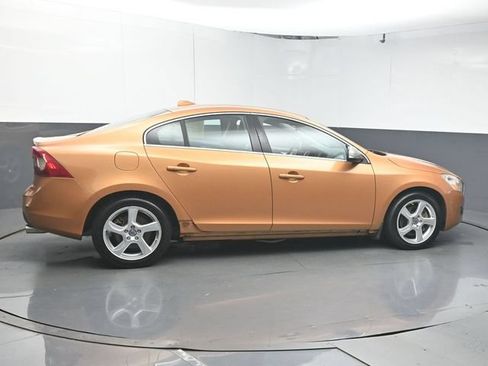 Used 2012 Volvo S60 T5 FWD image 8