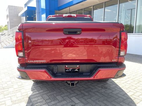 Used 2023 Chevrolet Colorado LT w/ LT Convenience Package II image 4