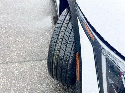 New 2025 Kia EV6 Wind AWD/4WD image 3