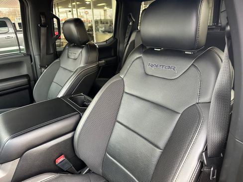 Used 2019 Ford F150 Raptor w/ Equipment Group 802A Luxury image 20