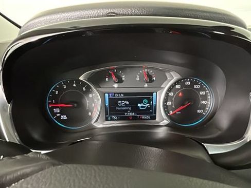 Used 2019 Chevrolet Traverse LT AWD/4WD image 17
