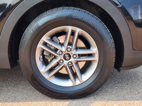 Used 2018 Hyundai Santa Fe Sport AWD/4WD image 18
