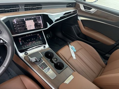 Used 2025 Audi A6 Premium Plus image 31