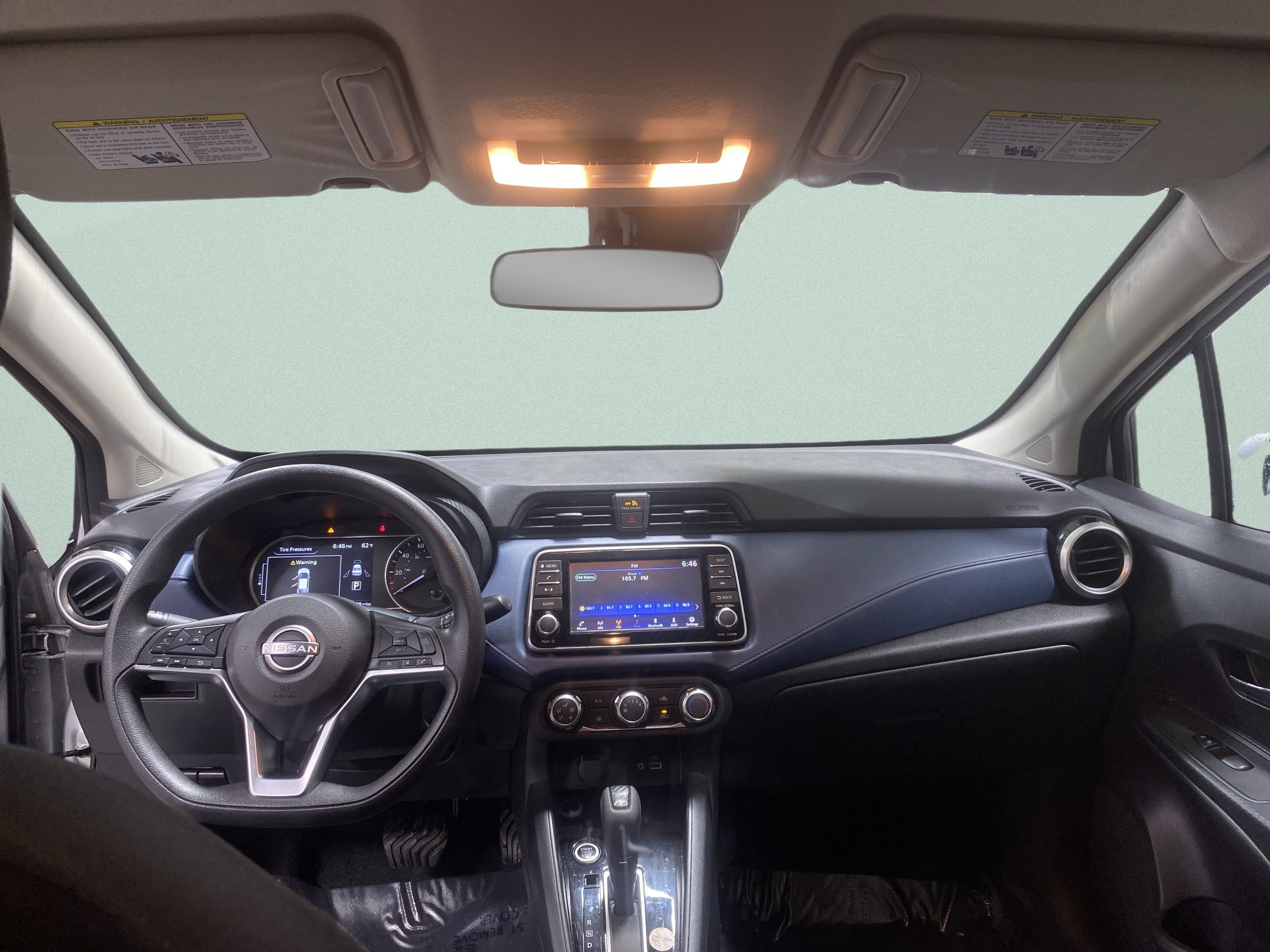 Used 2025 Nissan Versa SV FWD image 15