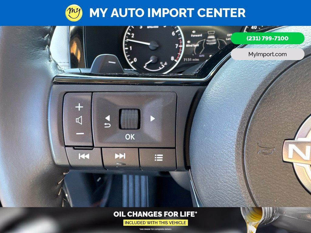 Used 2025 Nissan Pathfinder SL w/ SL Premium Package AWD/4WD image 15