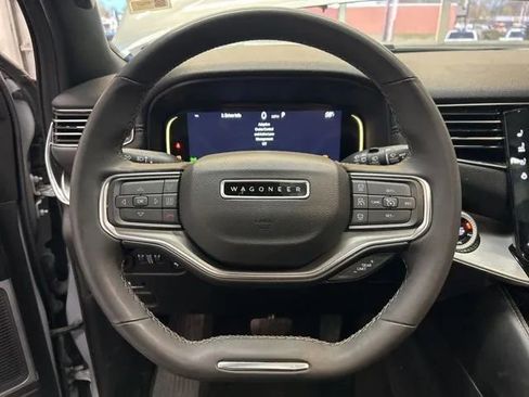 Used 2024 Jeep Wagoneer Series II AWD/4WD image 25