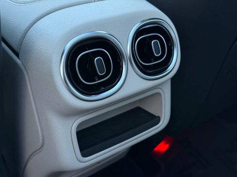 New 2026 Mercedes-Benz GLC 300 GLC 300 image 32