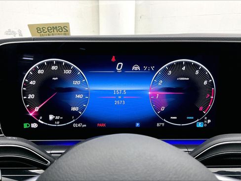 Used 2026 Mercedes-Benz GLS 580 4MATIC image 23