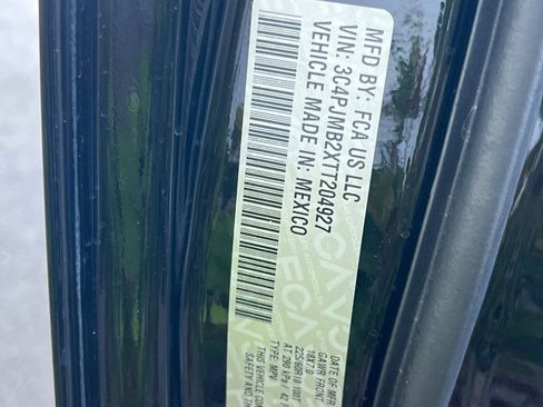 New 2026 Jeep Cherokee Laredo AWD/4WD image 27