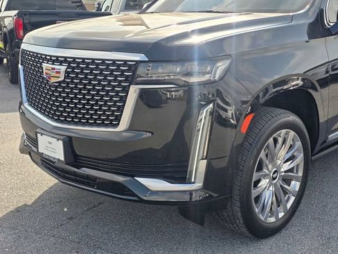 Used 2024 Cadillac Escalade Premium Luxury w/ Performance Package RWD image 10