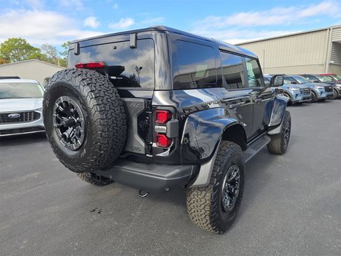 New 2025 Ford Bronco Raptor image 4