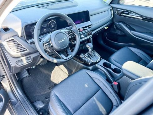 New 2026 Kia Seltos EX image 14