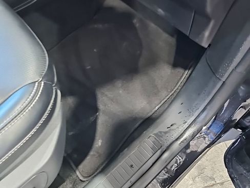 Used 2025 Ford Escape Platinum AWD/4WD image 14