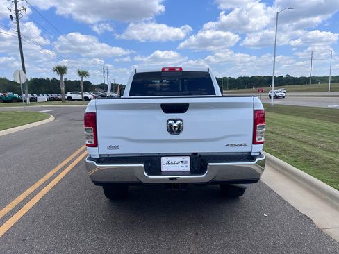 Certified 2024 RAM 2500 Tradesman w/ Chrome Appearance Group AWD/4WD image 6