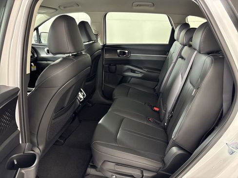 New 2026 Kia Sorento S image 19