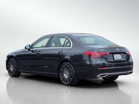 Used 2025 Mercedes-Benz C 300 Sedan image 7