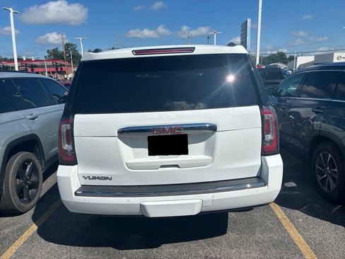 Used 2019 GMC Yukon Denali w/ Open Road Package AWD/4WD image 4