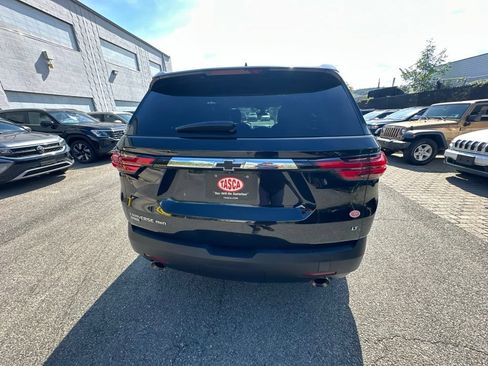 Used 2024 Chevrolet Traverse LT w/ LPO, Cargo Package AWD/4WD image 4
