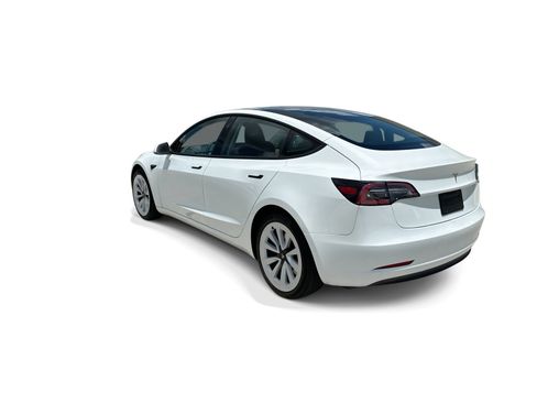 Certified 2023 Tesla Model 3 Standard Range RWD image 4