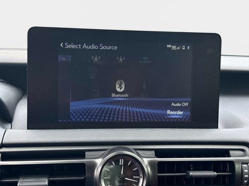 Used 2025 Lexus IS 350 F Sport RWD image 19