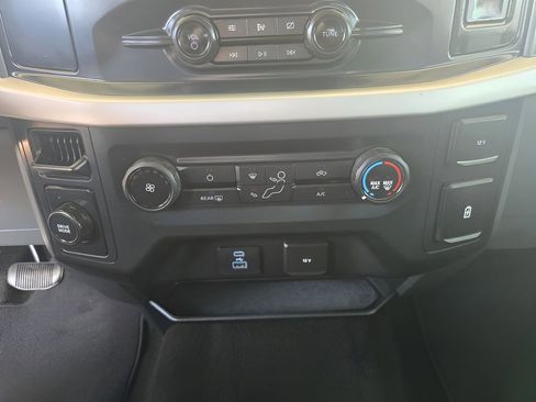 Used 2021 Ford F150 XLT RWD image 58